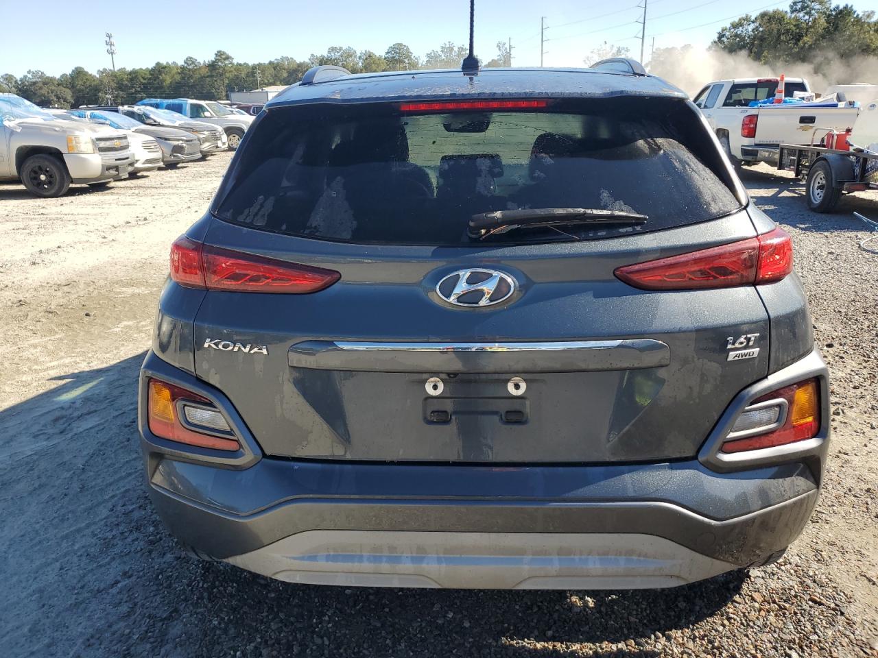 2018 Hyundai Kona VIN KM8K3CA53JU111191 Copart auction photo, top/roof / front end damage thumbnail 6