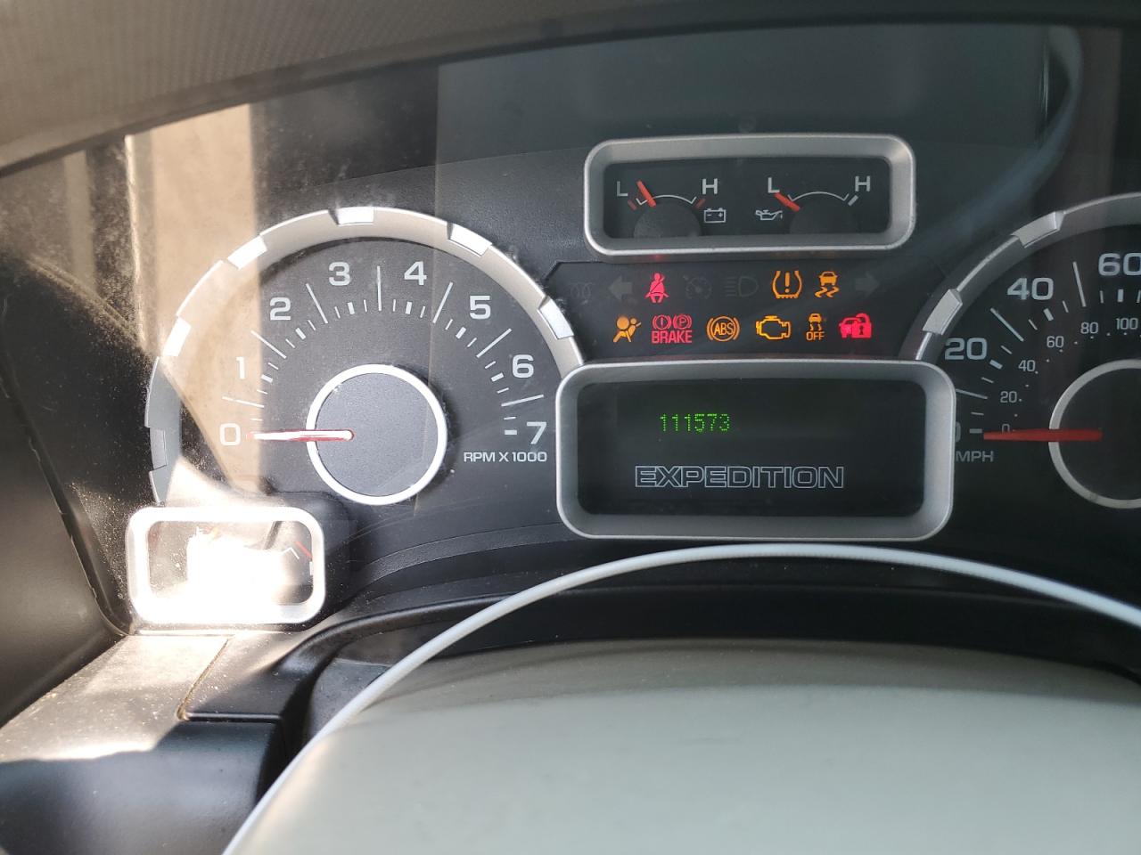 2014 Ford Expedition VIN 1FMJK1G57EEF52526 Copart auction photo, front end / mechanical damage thumbnail 9