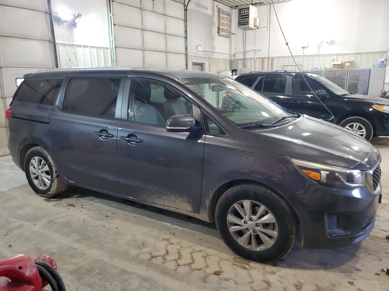 2015 KIA Sedona VIN KNDMB5C18F6050423 Copart auction photo, rear end damage thumbnail 4