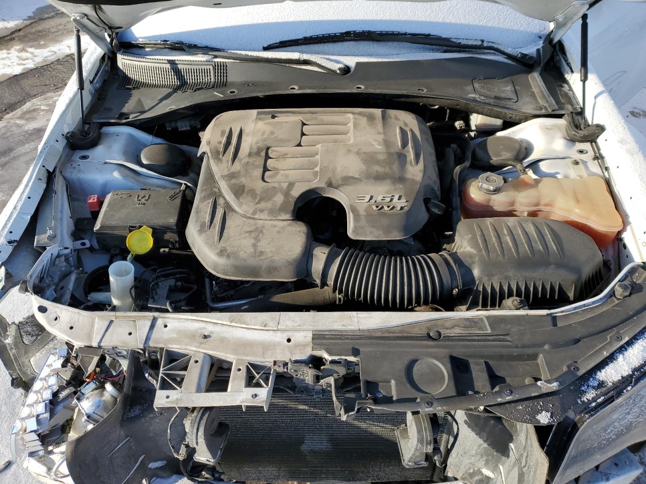2018 Chrysler 300 VIN 2C3CCAGG6JH296513 Copart auction photo, front end / all over damage thumbnail 11