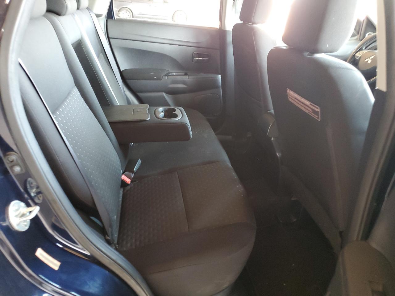 2011 Mitsubishi Outlander VIN JA4AP4AU1BZ022994 Copart auction photo, front end / side damage thumbnail 10