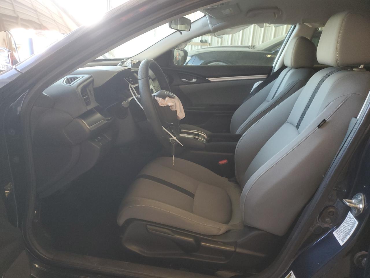 2019 Honda Civic VIN 19XFC2F62KE012086 Copart auction photo, front end / minor dent/scratches damage thumbnail 7