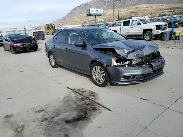2018 Volkswagen Jetta VIN 3VW167AJ3JM206900 Copart auction photo, front end / side damage thumbnail 11