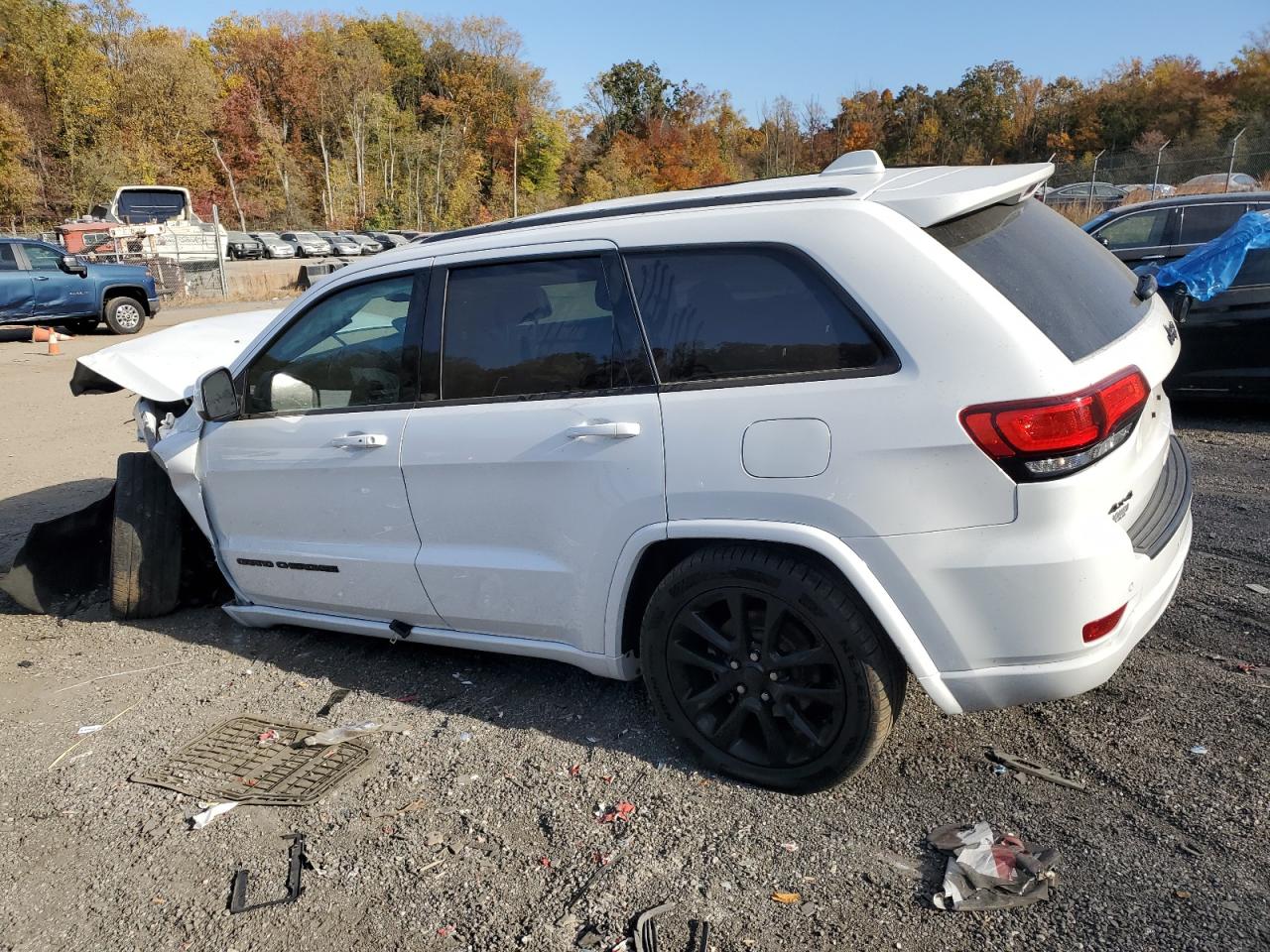 2018 Jeep Grand Cherokee VIN 1C4RJFAG5JC465988 Copart auction photo, front end damage thumbnail 2