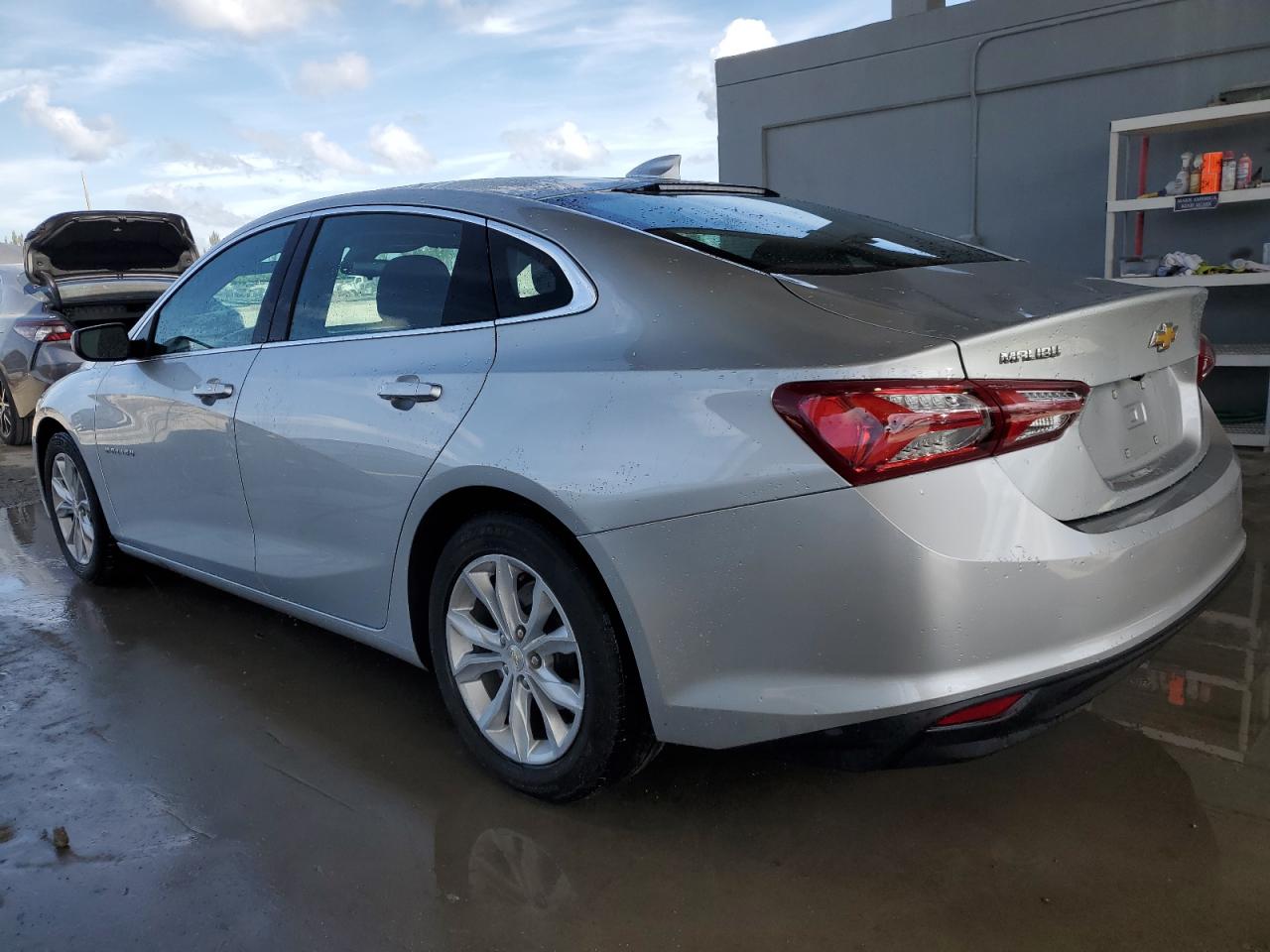 2022 Chevrolet Malibu VIN 1G1ZD5ST4NF178541 Copart auction photo, side / minor dent/scratches damage thumbnail 2