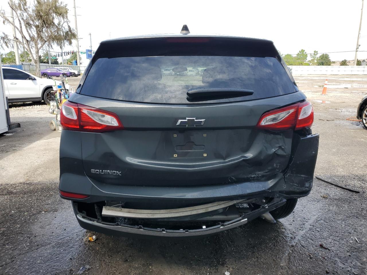 2019 Chevrolet Equinox VIN 2GNAXKEV7K6262471 Copart auction photo, rear end / undercarriage damage thumbnail 6