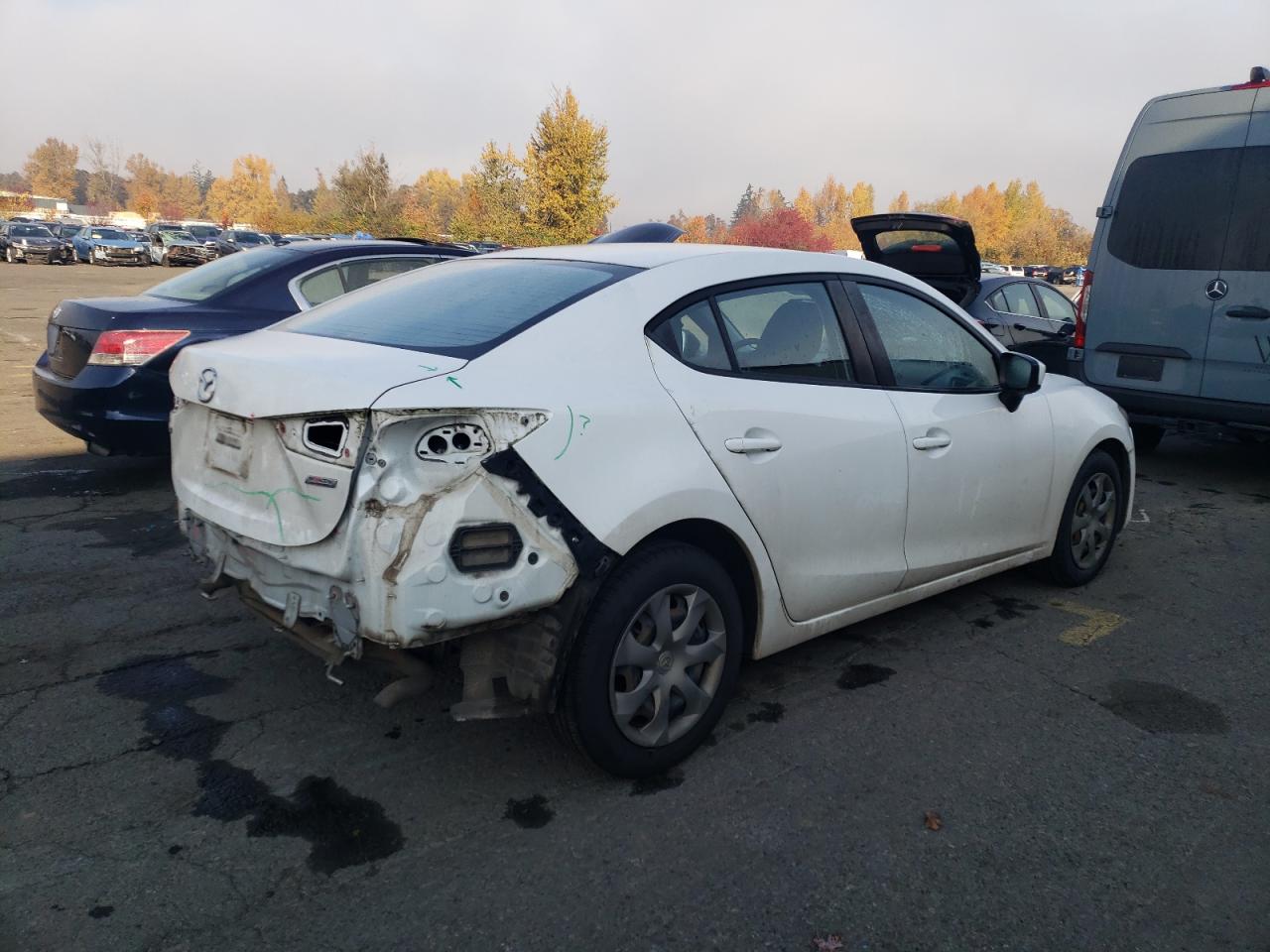 2014 Mazda 3 VIN JM1BM1U70E1115144 Copart auction photo, rear end damage thumbnail 3