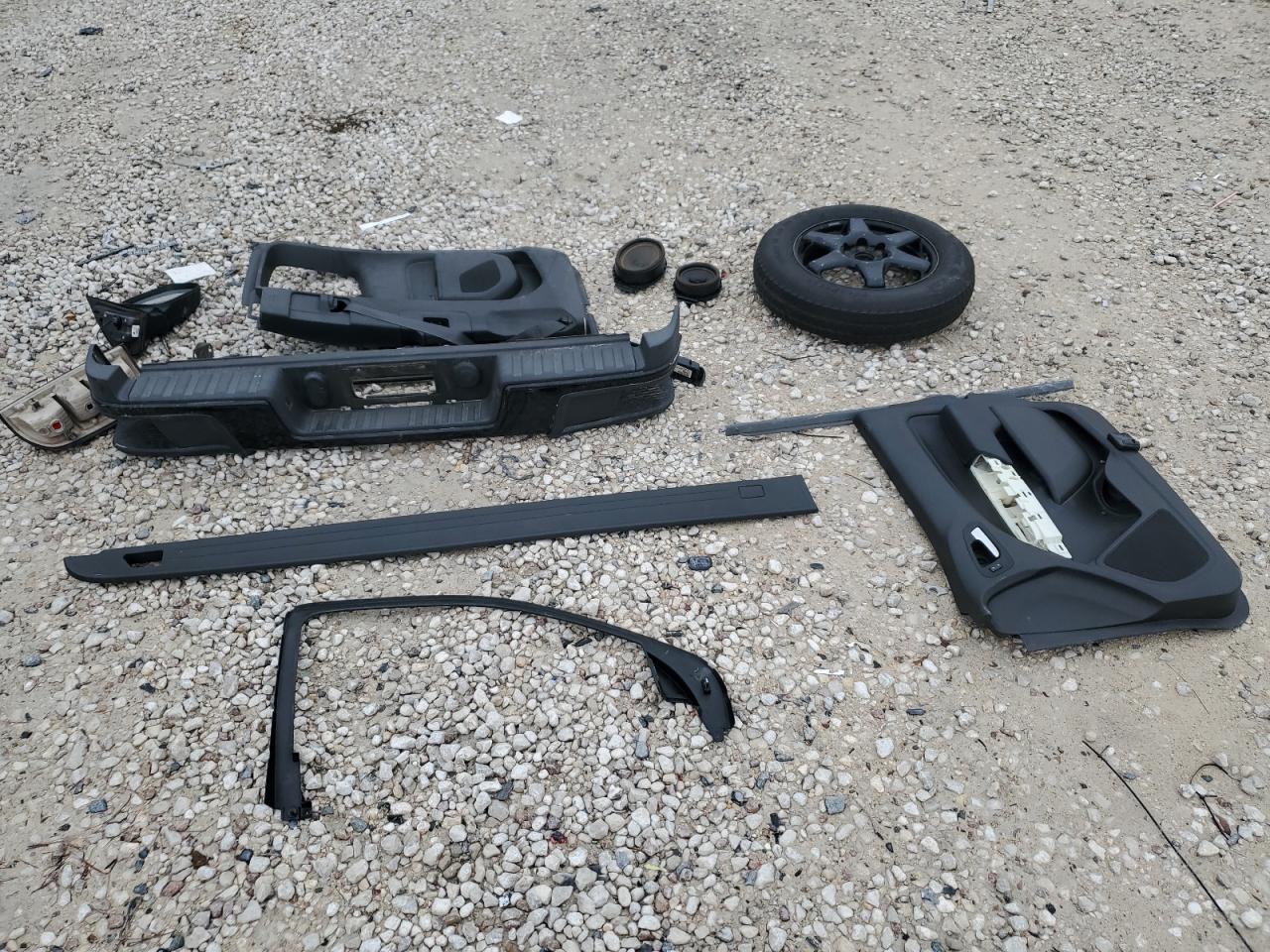 2015 Chevrolet Colorado VIN 1GCHSBEA4F1145958 Copart auction photo, side damage thumbnail 12