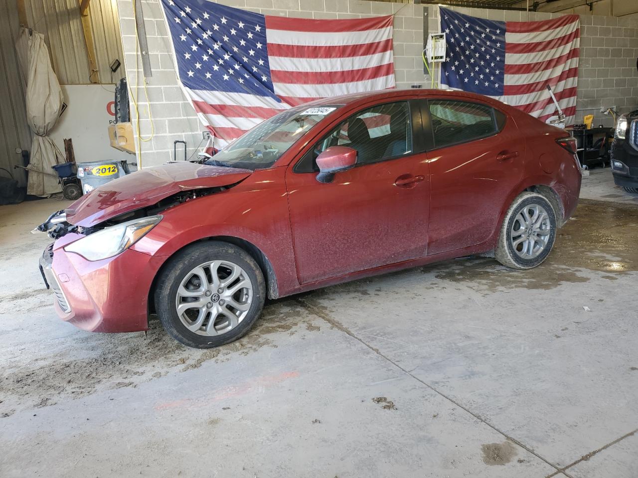 2018 Toyota Yaris VIN 3MYDLBYV0JY330668