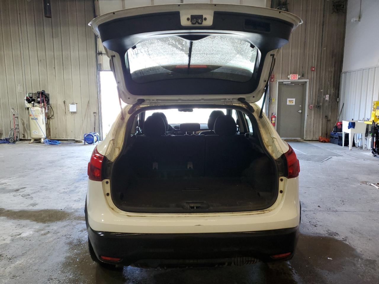 2019 Nissan Rogue VIN JN1BJ1CR1KW343151 Copart auction photo, front end / side damage thumbnail 6