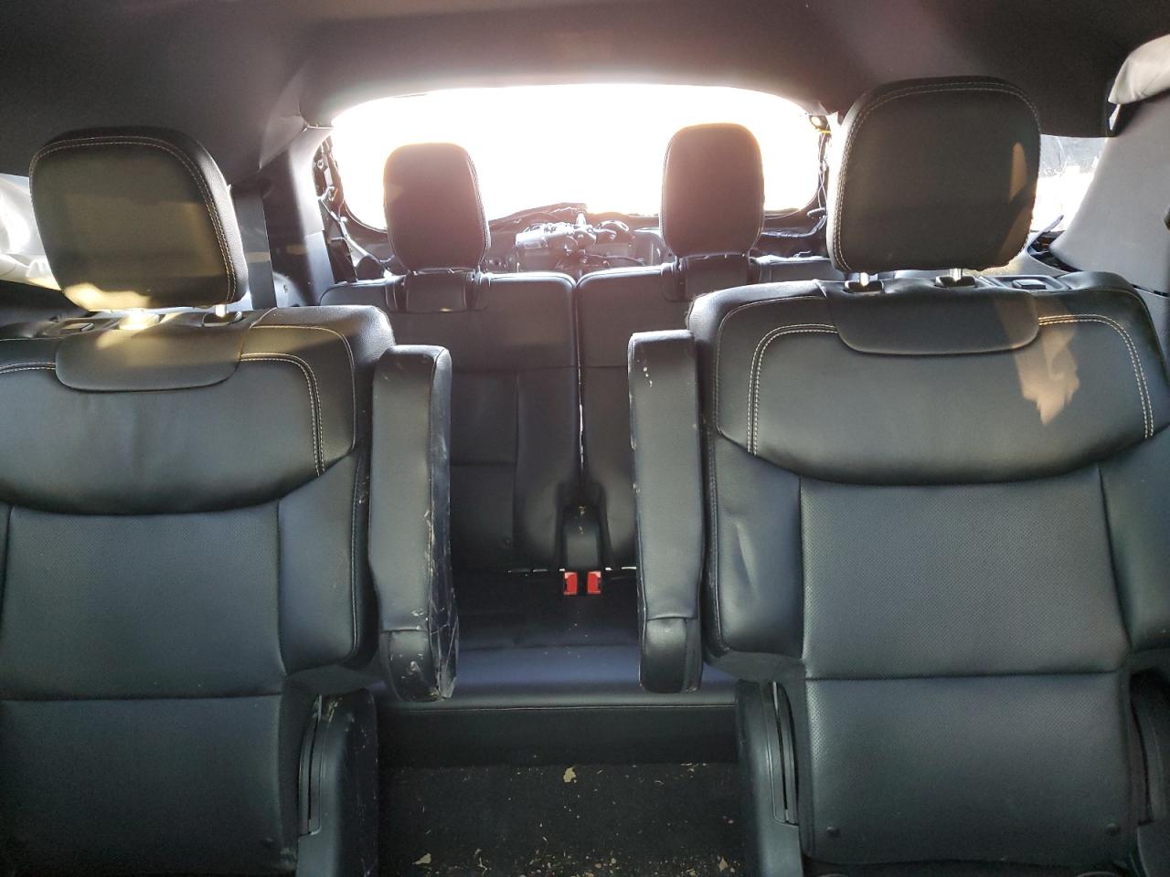 2020 Ford Explorer VIN 1FM5K8GC1LGA05956 Copart auction photo, all over damage thumbnail 10