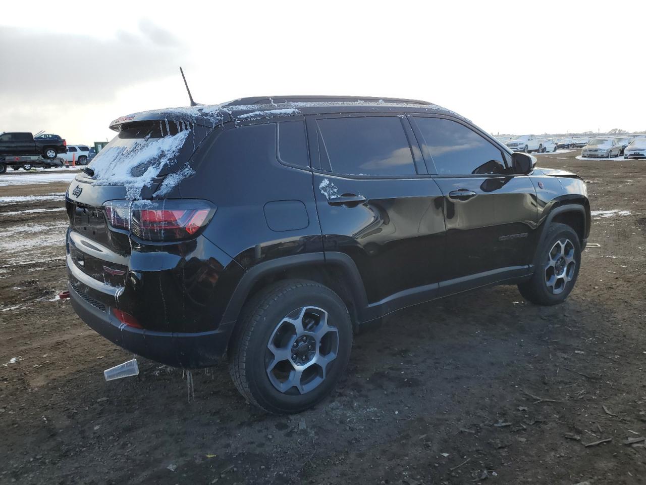 2022 Jeep Compass VIN 3C4NJDDB8NT208515 Copart auction photo, front end damage thumbnail 3