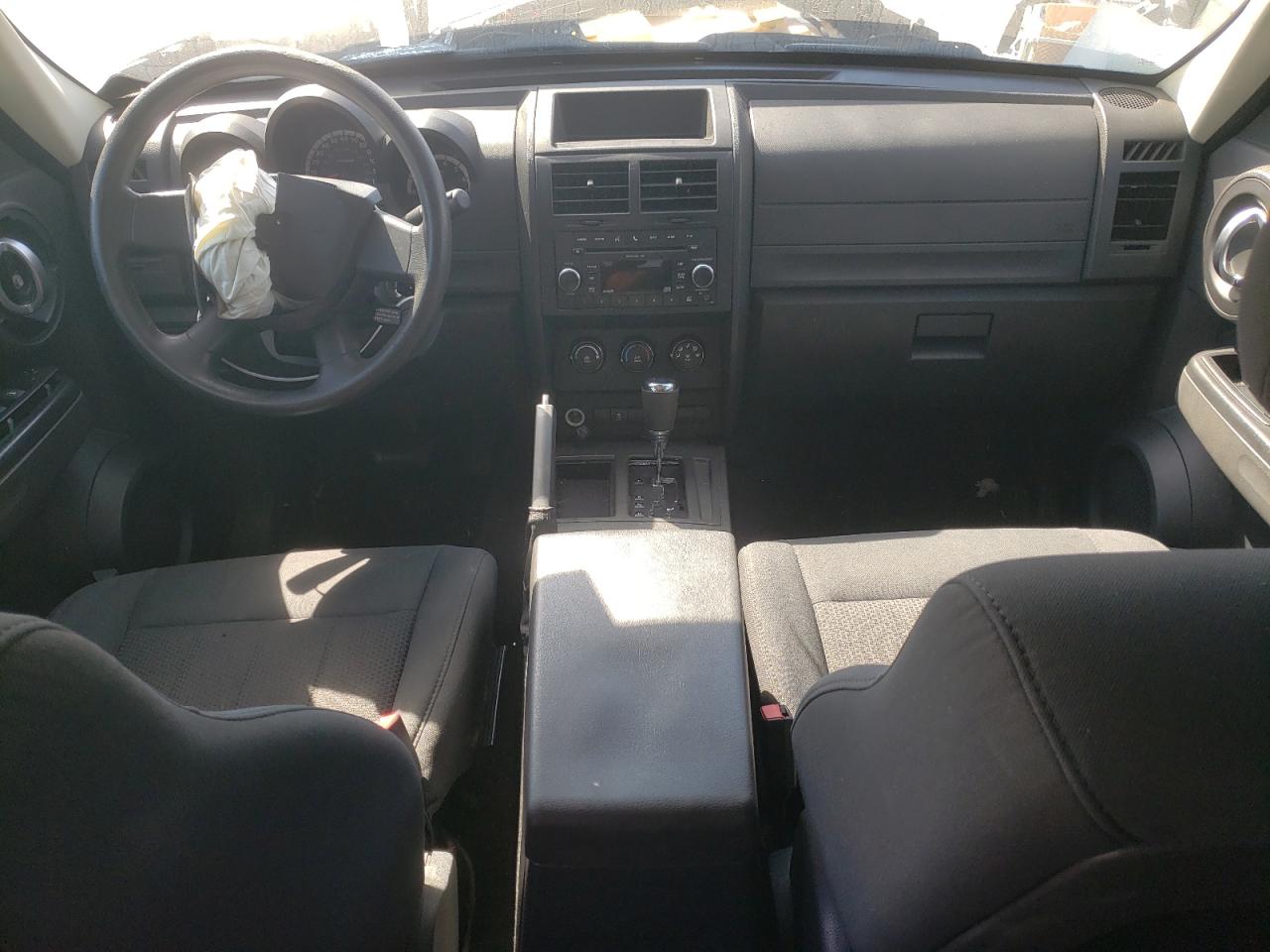 2011 Dodge Nitro VIN 1D4PT4GX6BW504829 Copart auction photo, front end / side damage thumbnail 8