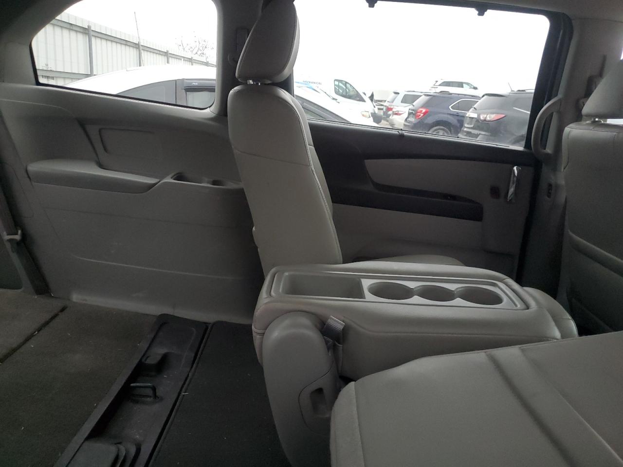 2015 Honda Odyssey VIN 5FNRL5H63FB041186 Copart auction photo, front end damage thumbnail 11