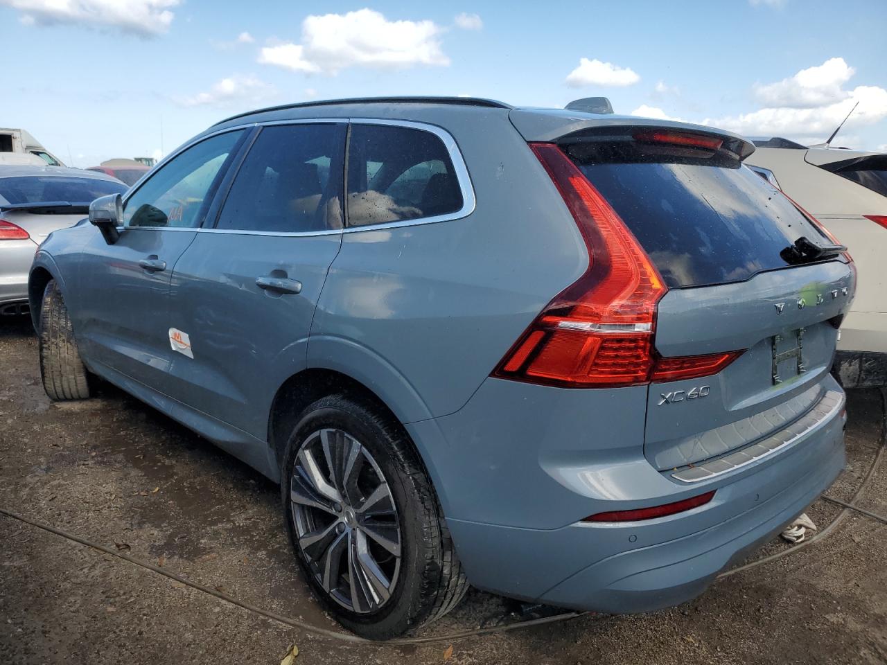 2022 Volvo XC60 VIN YV4L12DK8N1909801 Copart auction photo, water/flood damage thumbnail 2