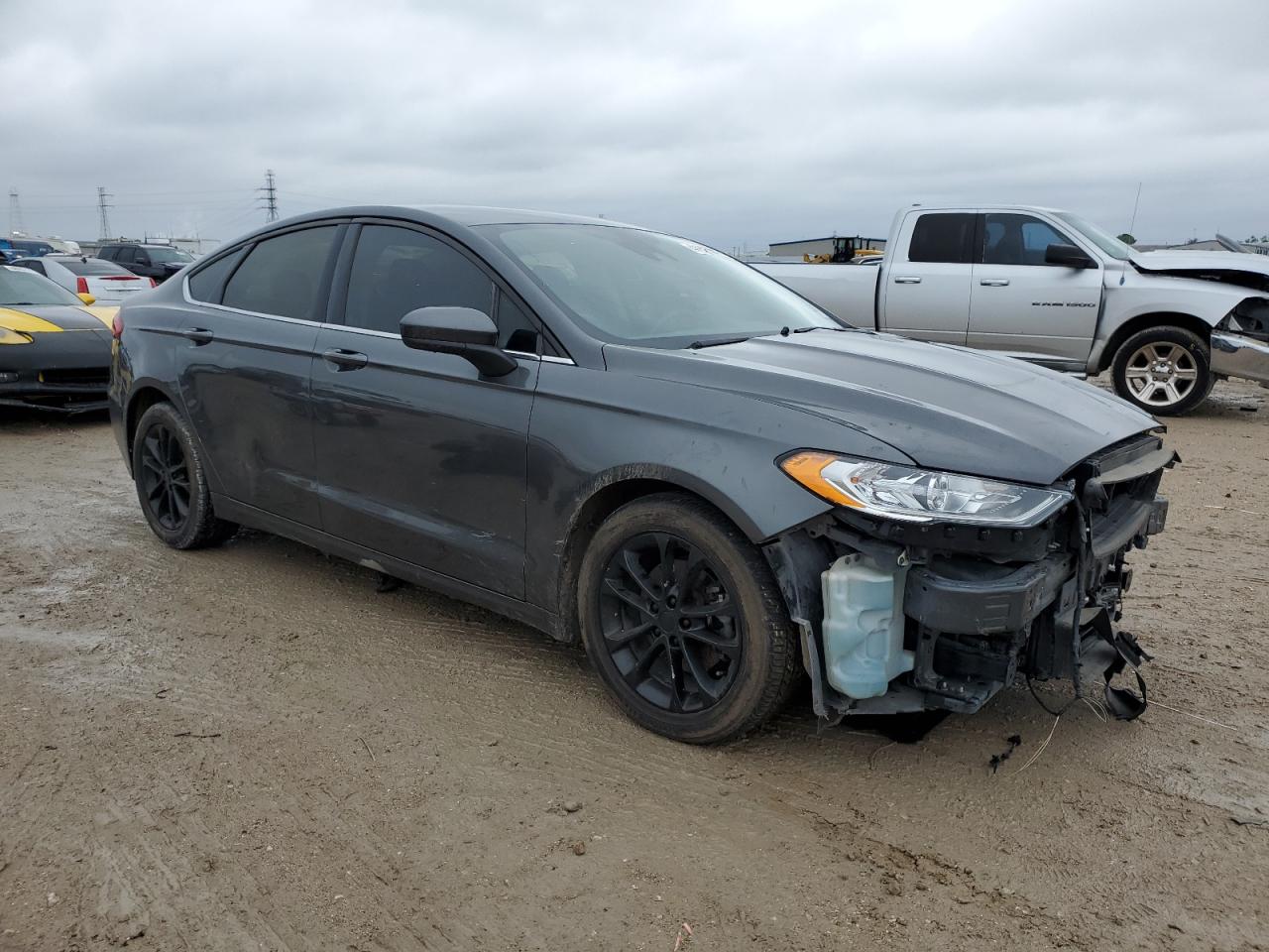2020 Ford Fusion VIN 3FA6P0HDXLR251566 Copart auction photo, front end / side damage thumbnail 4