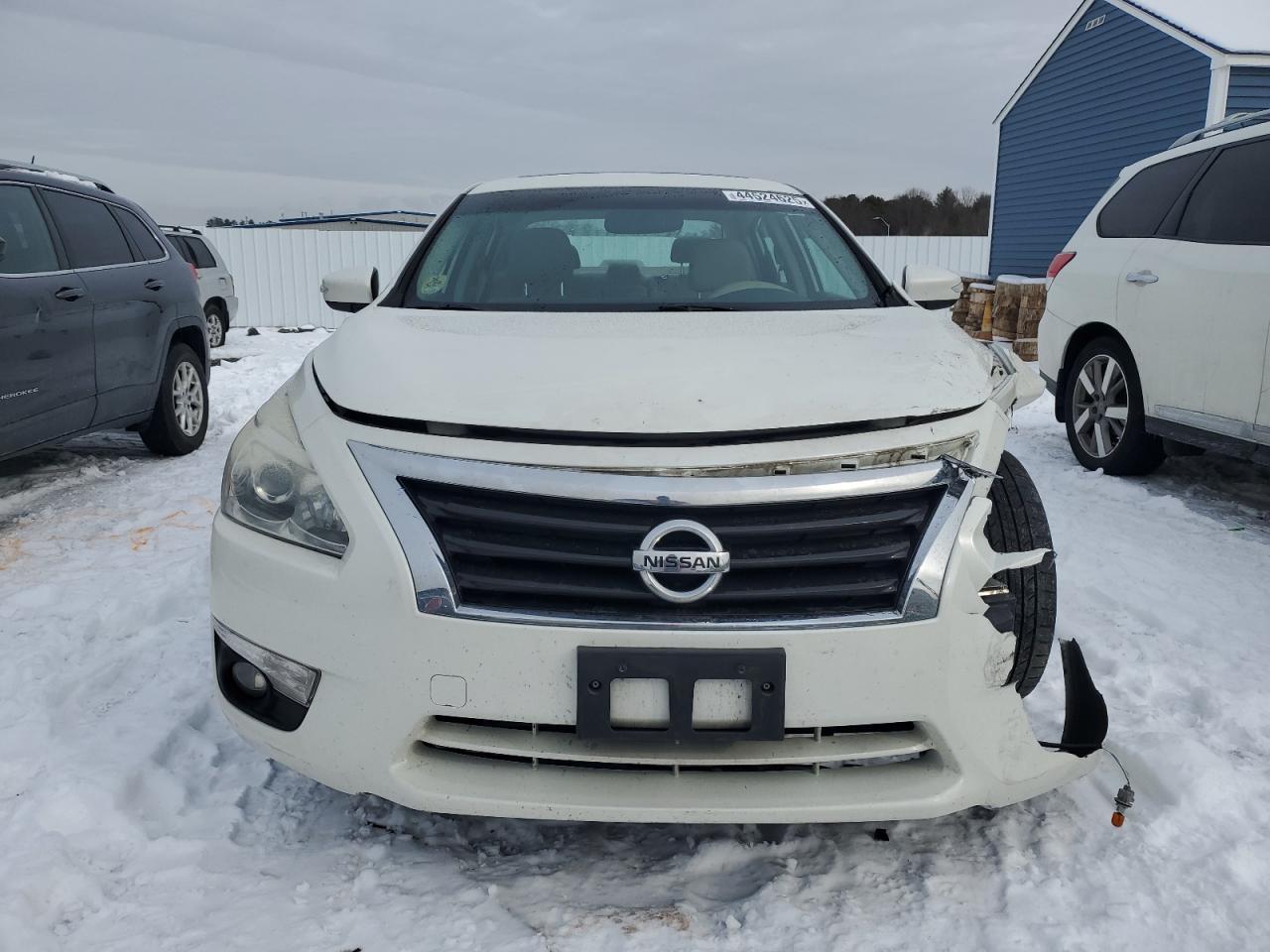 2015 Nissan Altima VIN 1N4AL3AP4FN897091 Copart auction photo, front end damage thumbnail 5