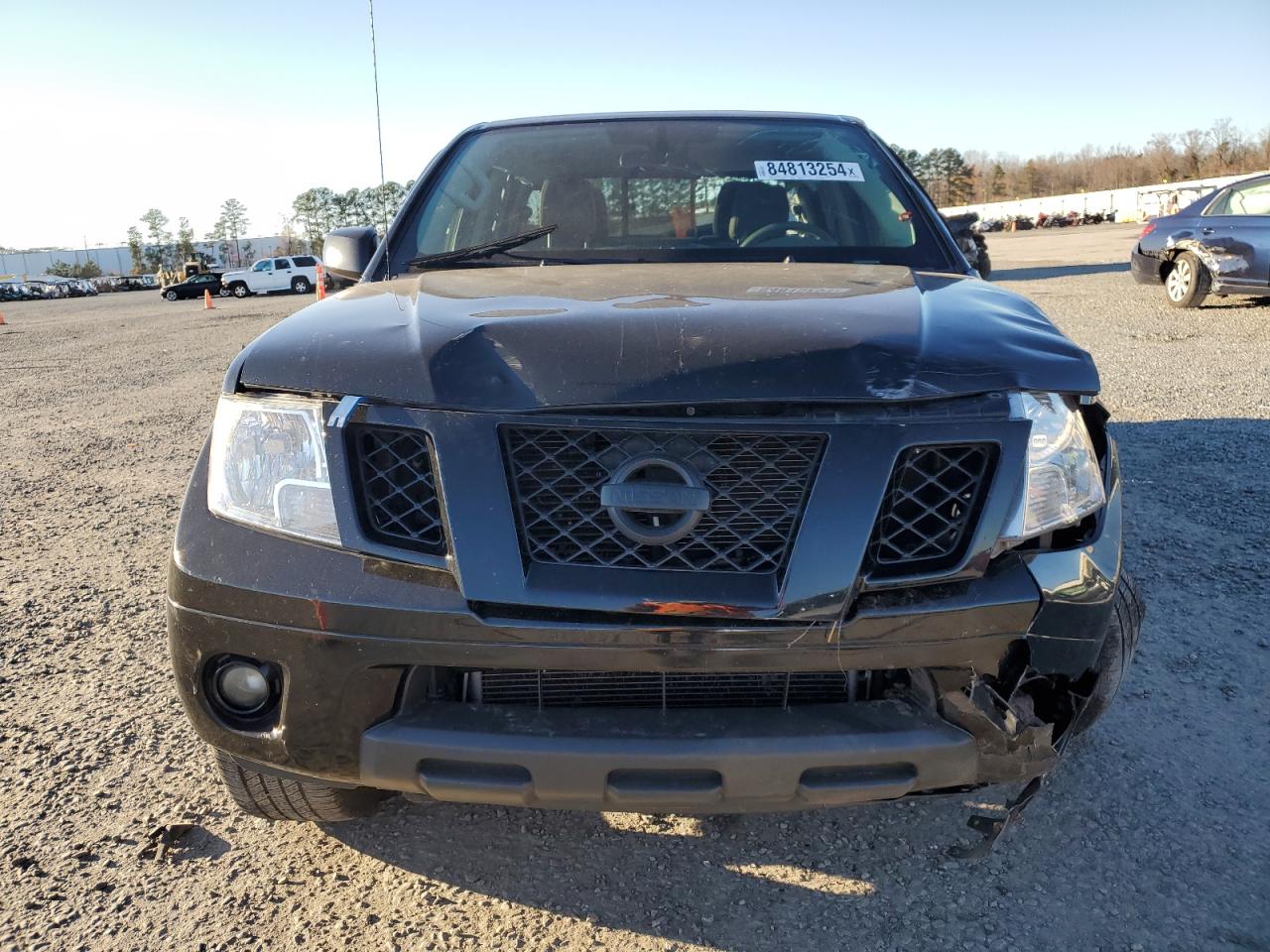 2019 Nissan Navara (Frontier) VIN 1N6AD0EV6KN880024 Copart auction photo, all over damage thumbnail 5