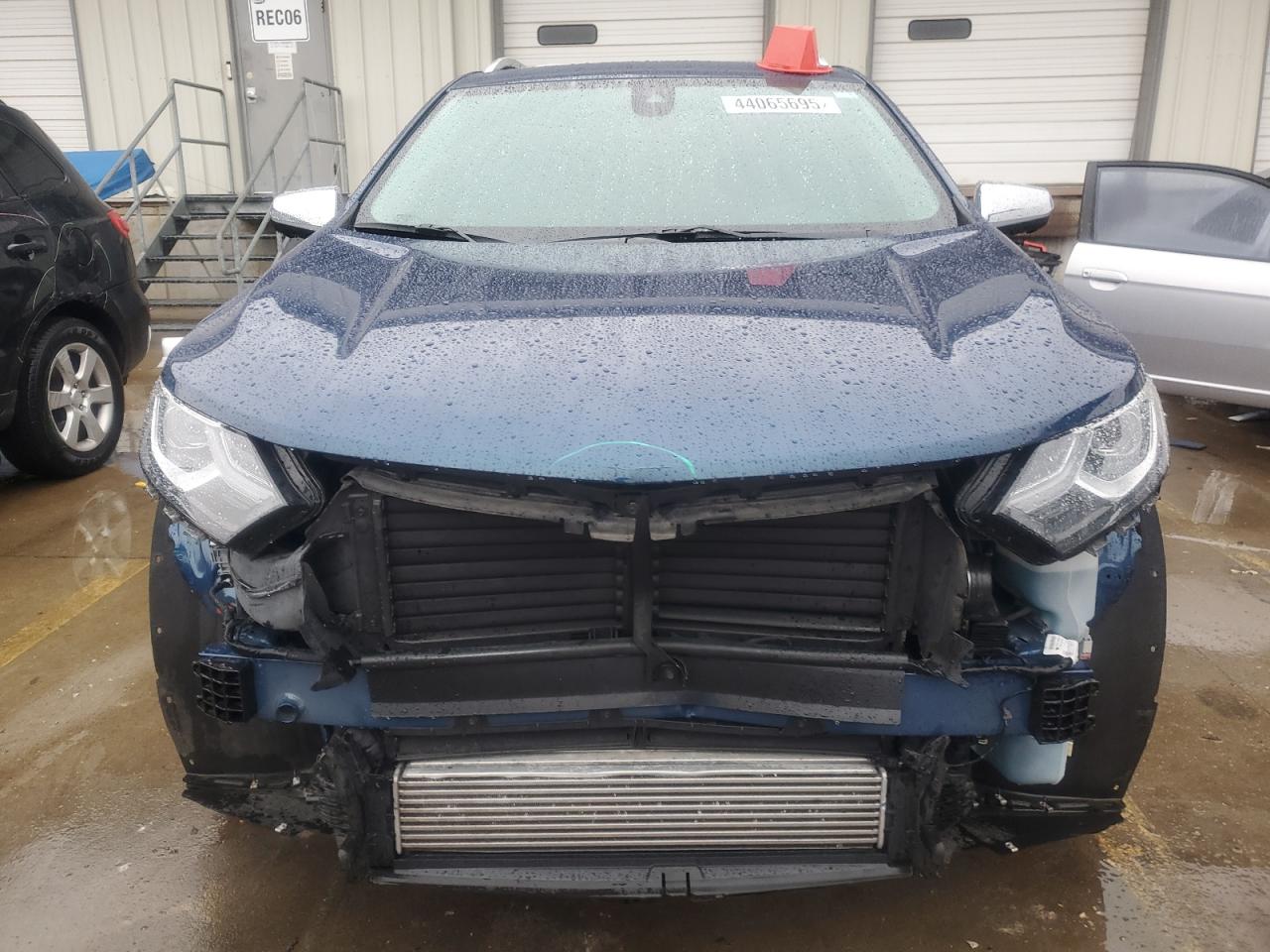 2020 Chevrolet Equinox VIN 2GNAXNEV4L6283653 Copart auction photo, front end damage thumbnail 5