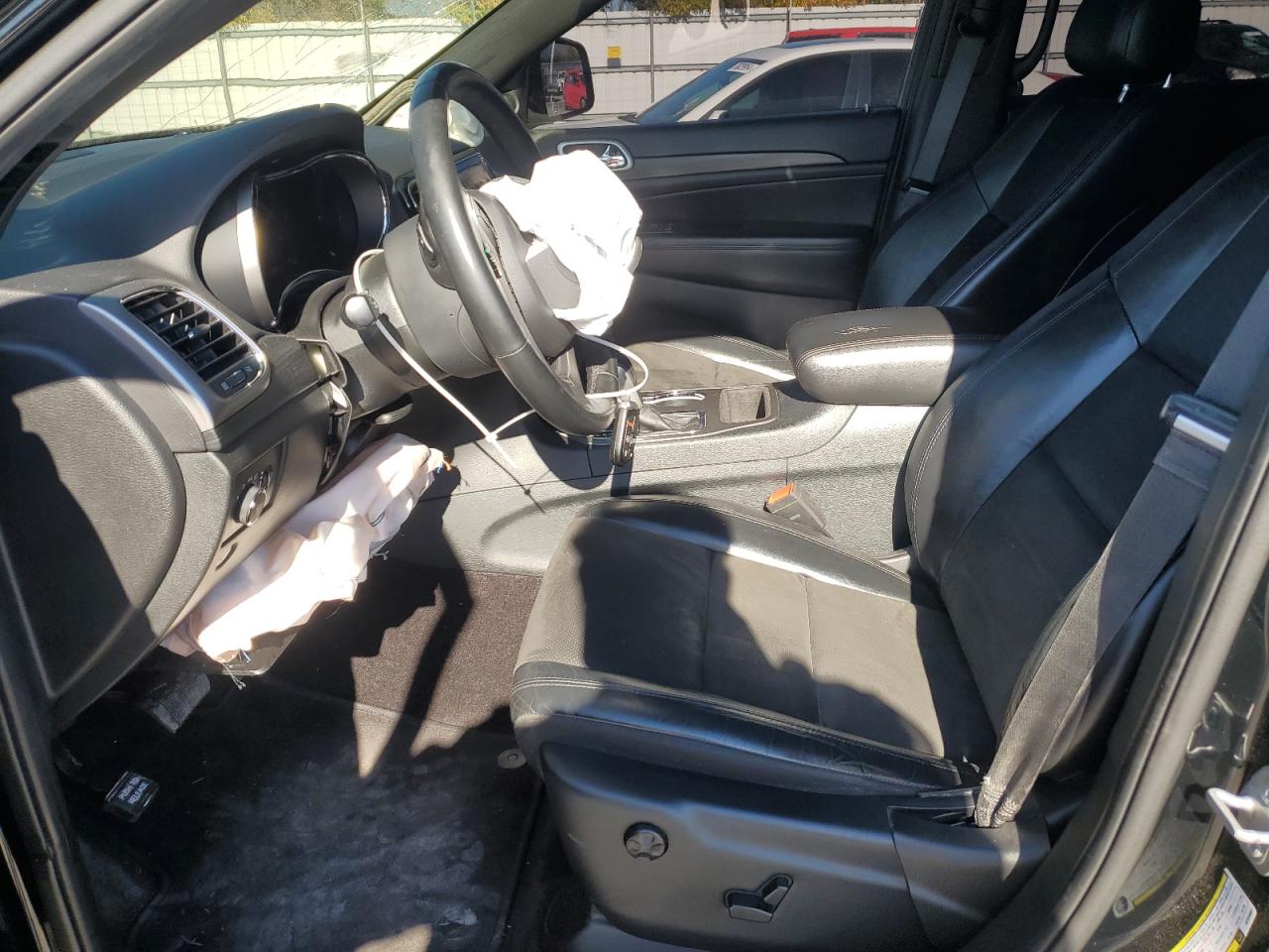 2019 Jeep Grand Cherokee VIN 1C4RJFAG6KC566667 Copart auction photo, front end damage thumbnail 7