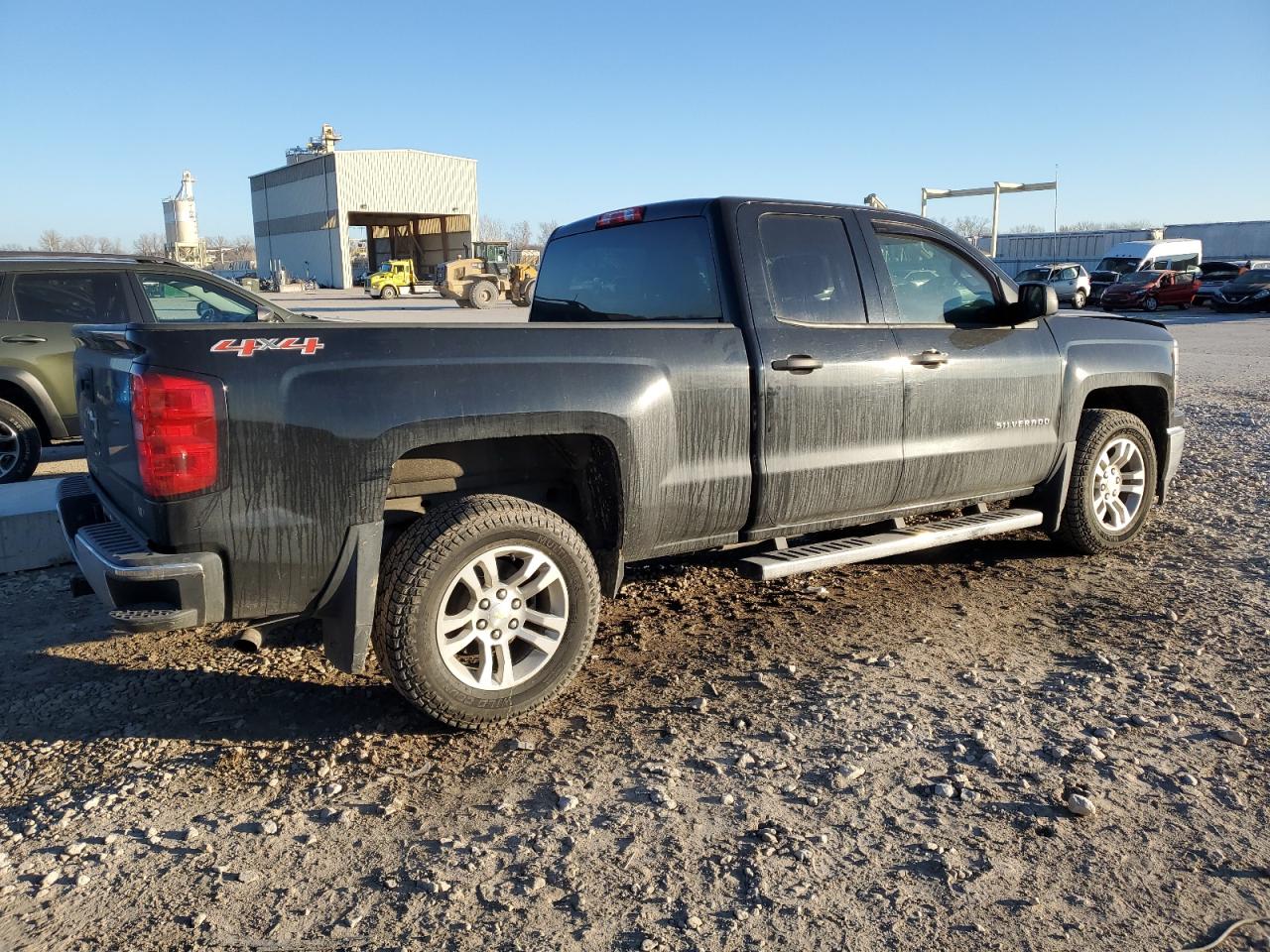 2014 Chevrolet Silverado VIN 1GCVKREC5EZ107233 Copart auction photo, front end / side damage thumbnail 3