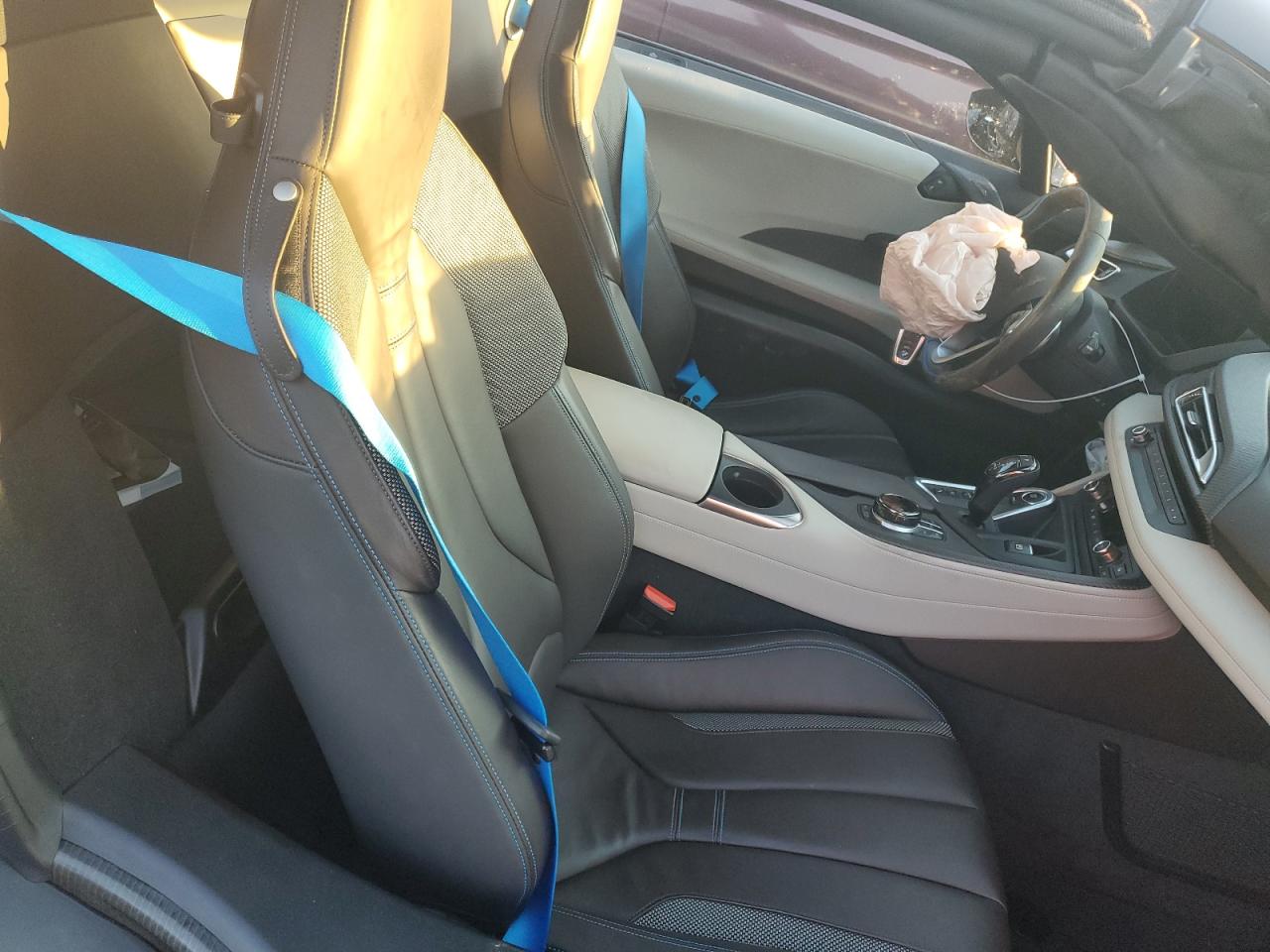 2019 BMW i8 VIN WBY2Z6C50K7D56405 Copart auction photo, front end / minor dent/scratches damage thumbnail 10