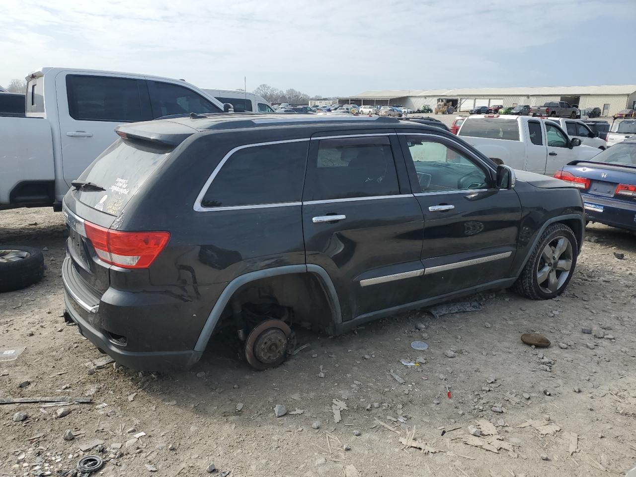 2011 Jeep Grand Cherokee VIN 1J4RR6GT6BC675217 Copart auction photo, rear end damage thumbnail 3