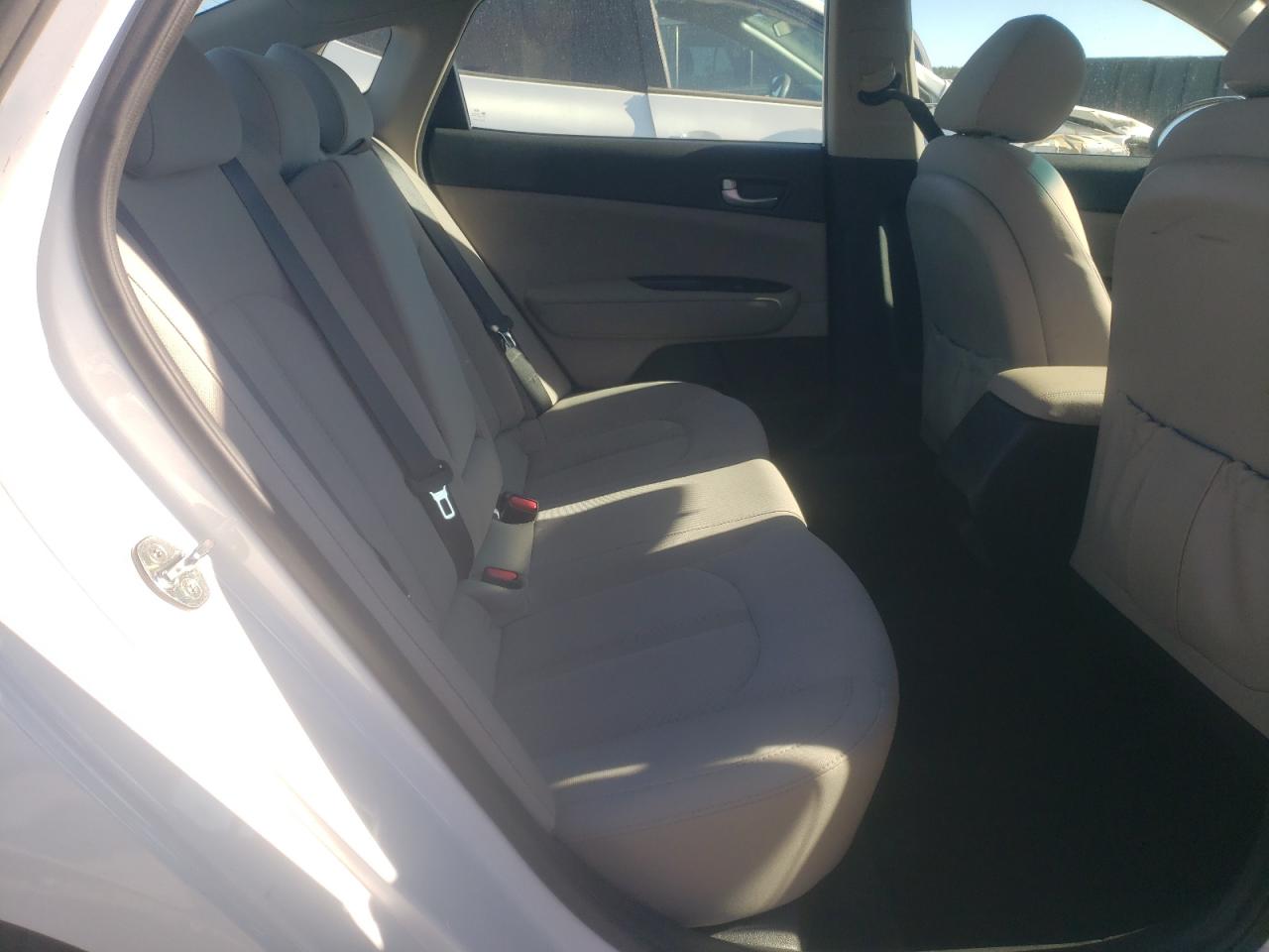 2018 KIA Optima VIN 5XXGT4L38JG271861 Copart auction photo, front end / minor dent/scratches damage thumbnail 10