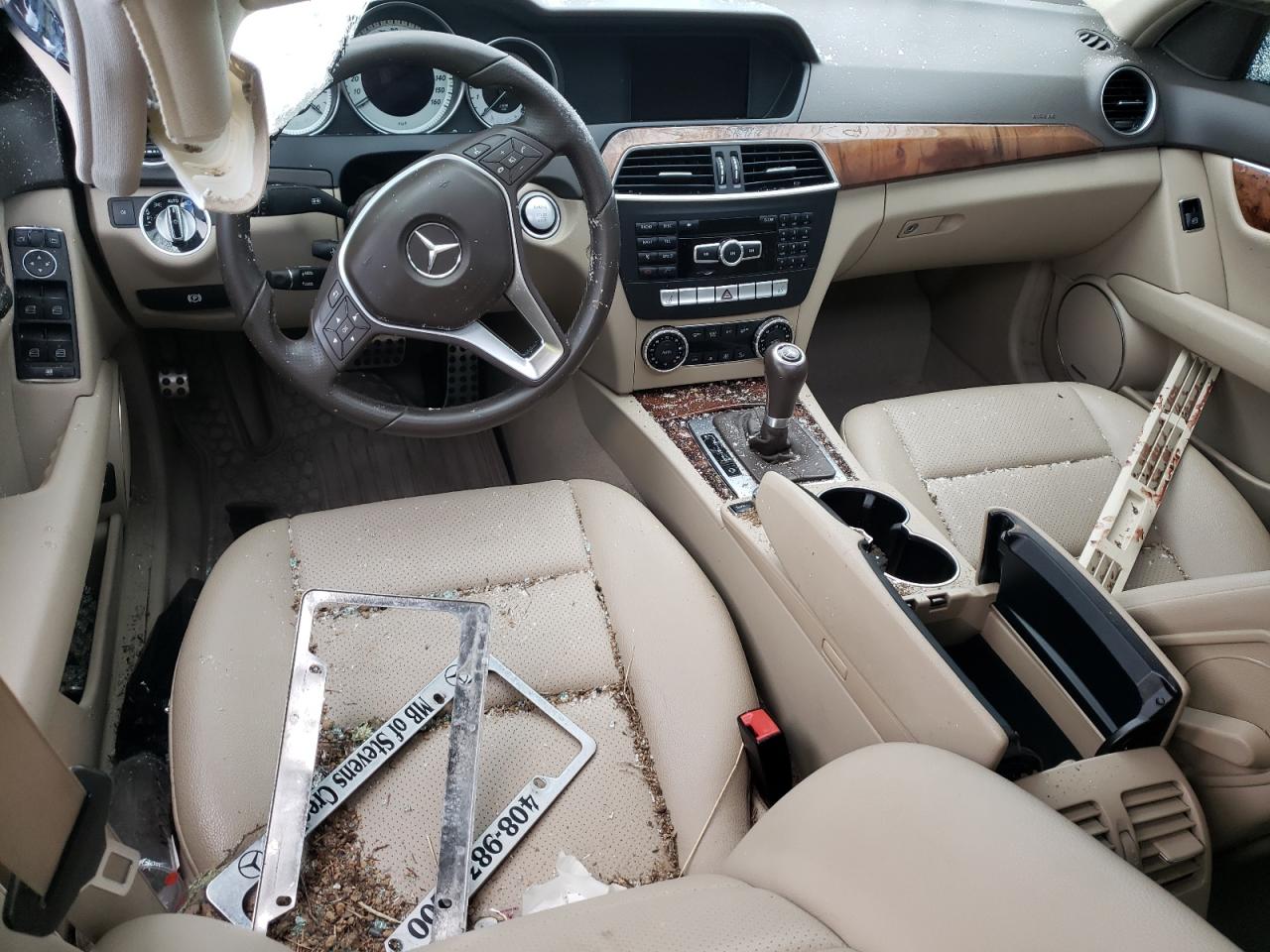 2014 Mercedes-Benz C-klasse VIN WDDGF4HB9ER319982 Copart auction photo, rollover damage thumbnail 8