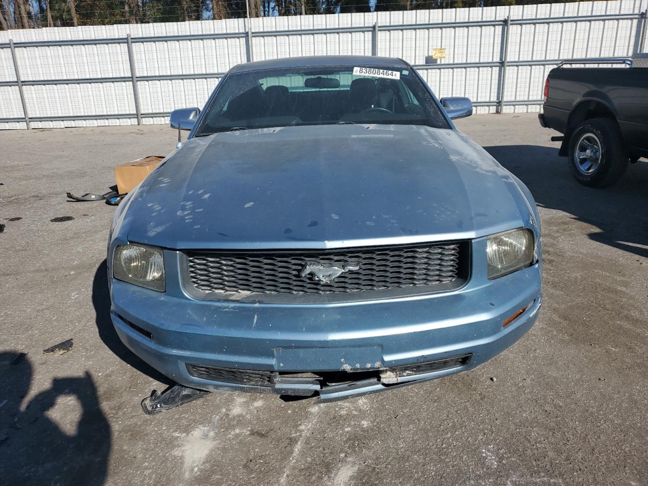 2005 Ford Mustang VIN 1ZVHT80NX55103292 Copart auction photo, front end / side damage thumbnail 5
