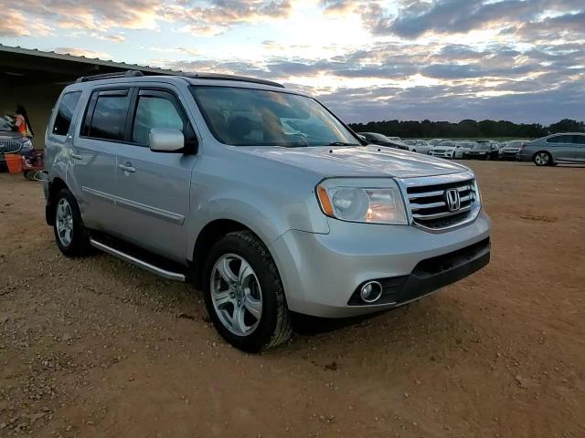 2015 Honda Pilot VIN 5FNYF3H53FB022975 Copart auction photo, rear end damage thumbnail 14