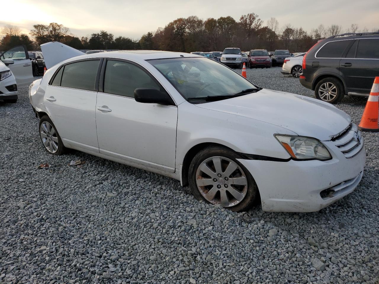 2006 Toyota Avalon VIN 4T1BK36B26U065068 Copart auction photo, rear end damage thumbnail 4