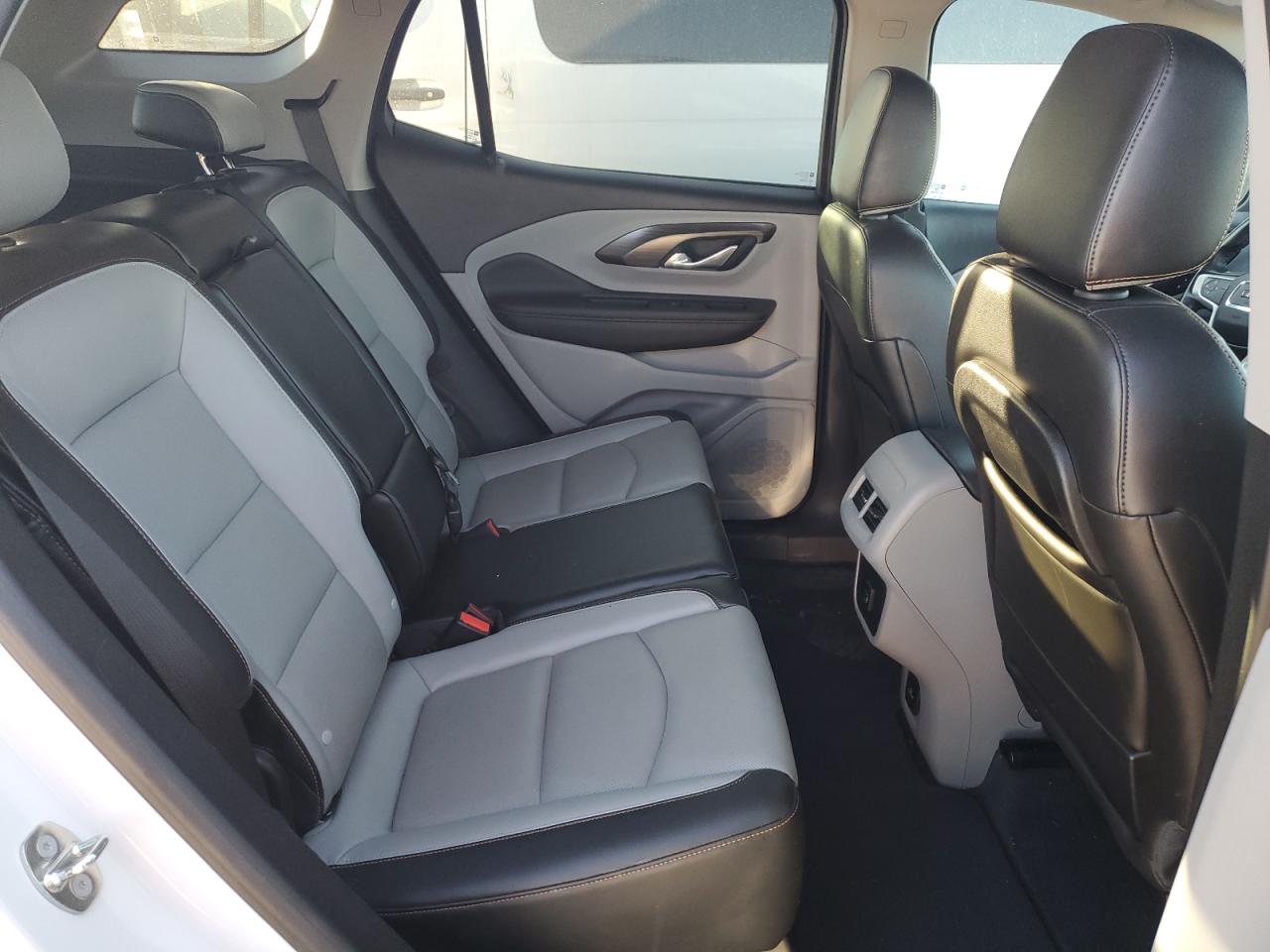 2018 GMC Terrain VIN 3GKALVEV7JL154646 Copart auction photo, water/flood / minor dent/scratches damage thumbnail 11