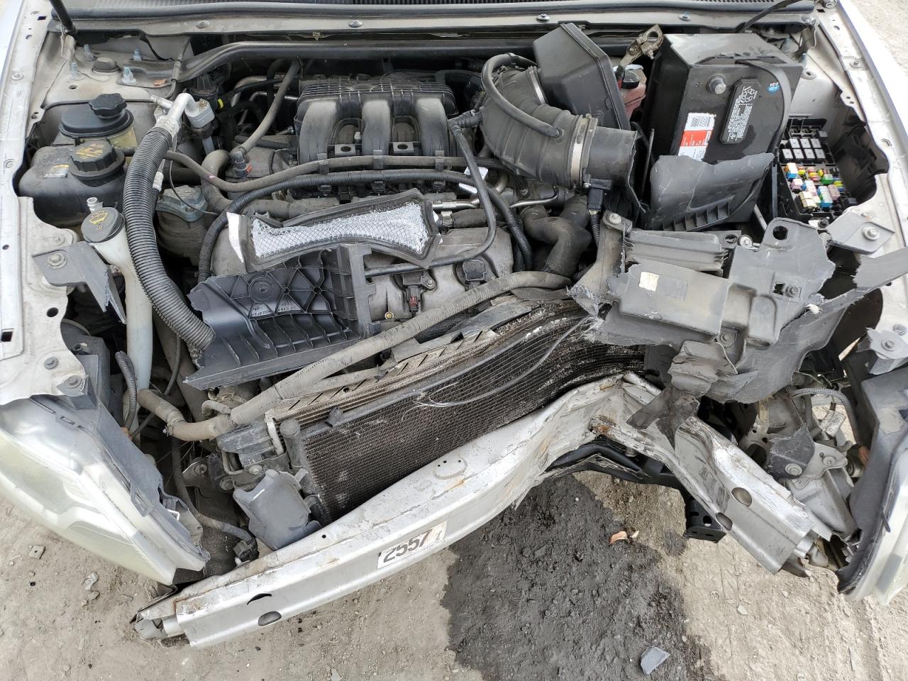2012 Ford Taurus VIN 1FAHP2DW4CG103383 Copart auction photo, front end damage thumbnail 13
