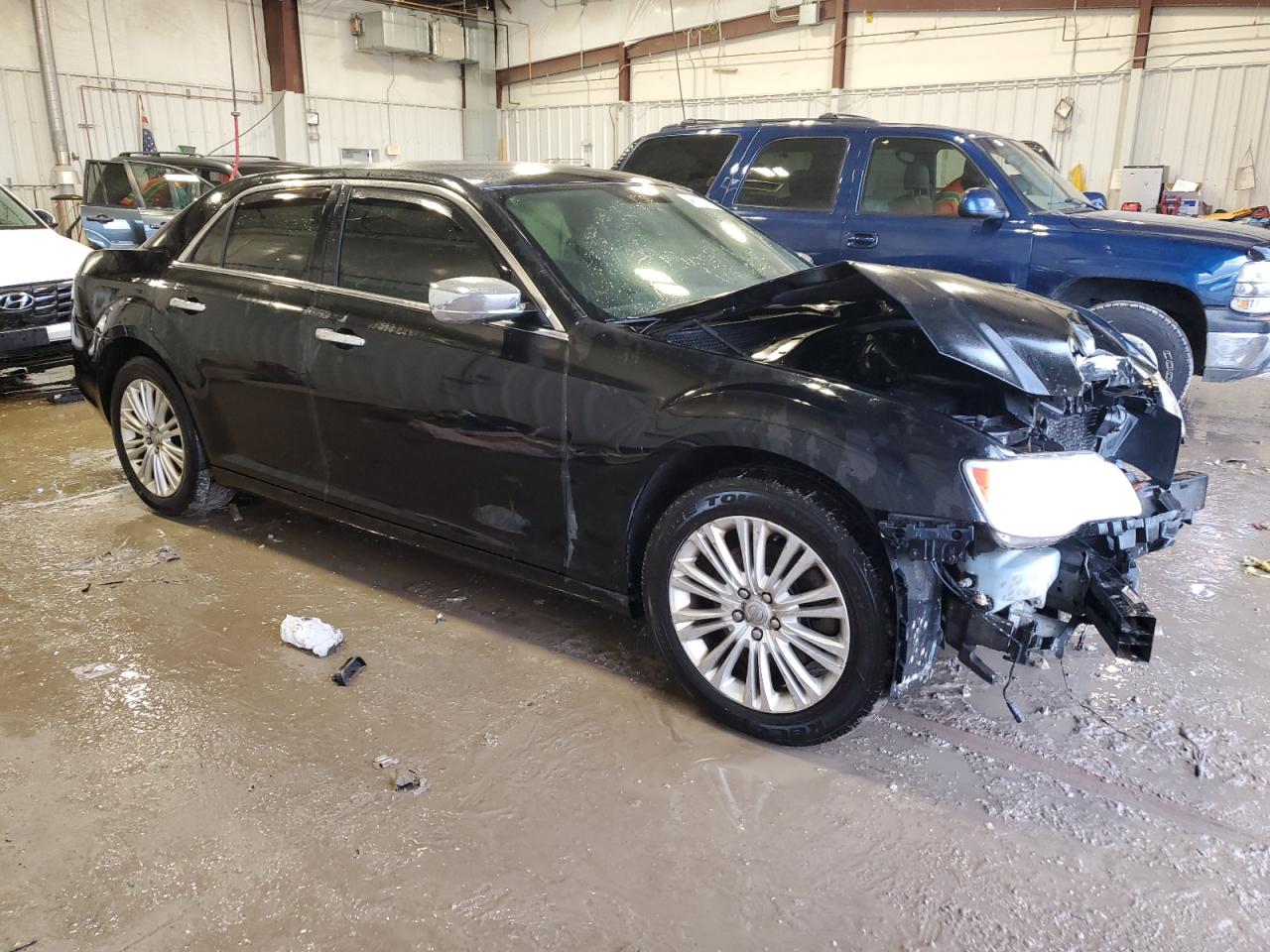 2012 Chrysler 300 VIN 2C3CCAHG3CH145517 Copart auction photo, front end damage thumbnail 4