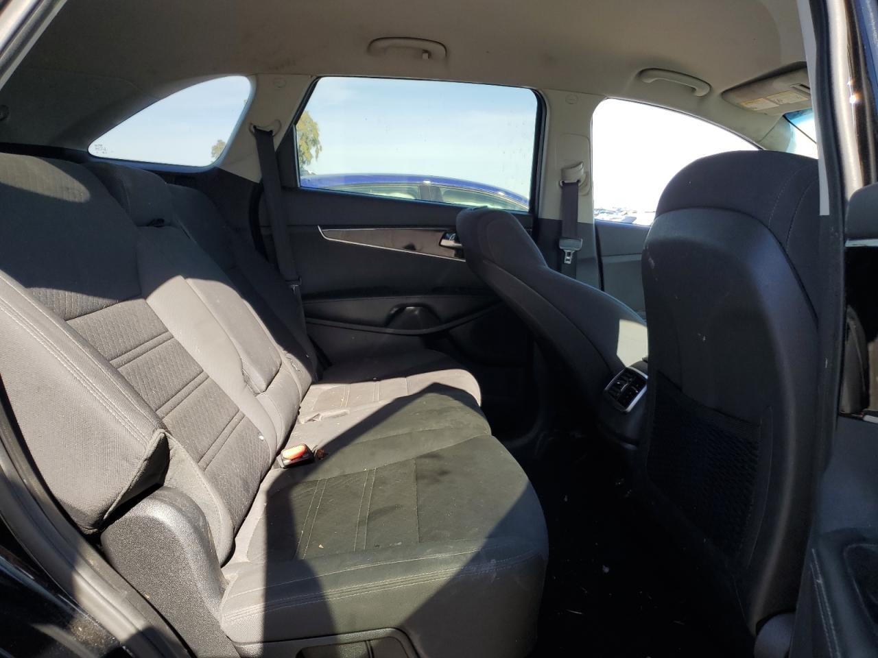 2016 KIA Sorento VIN 5XYPG4A33GG018345 Copart auction photo, rear end damage thumbnail 11