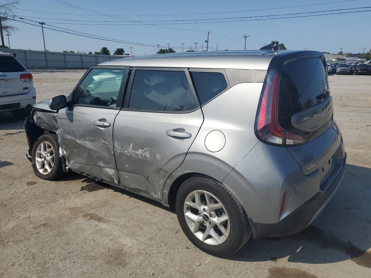 2023 KIA Soul VIN KNDJ23AU4P7893065 Copart auction photo, front end / side damage thumbnail 2