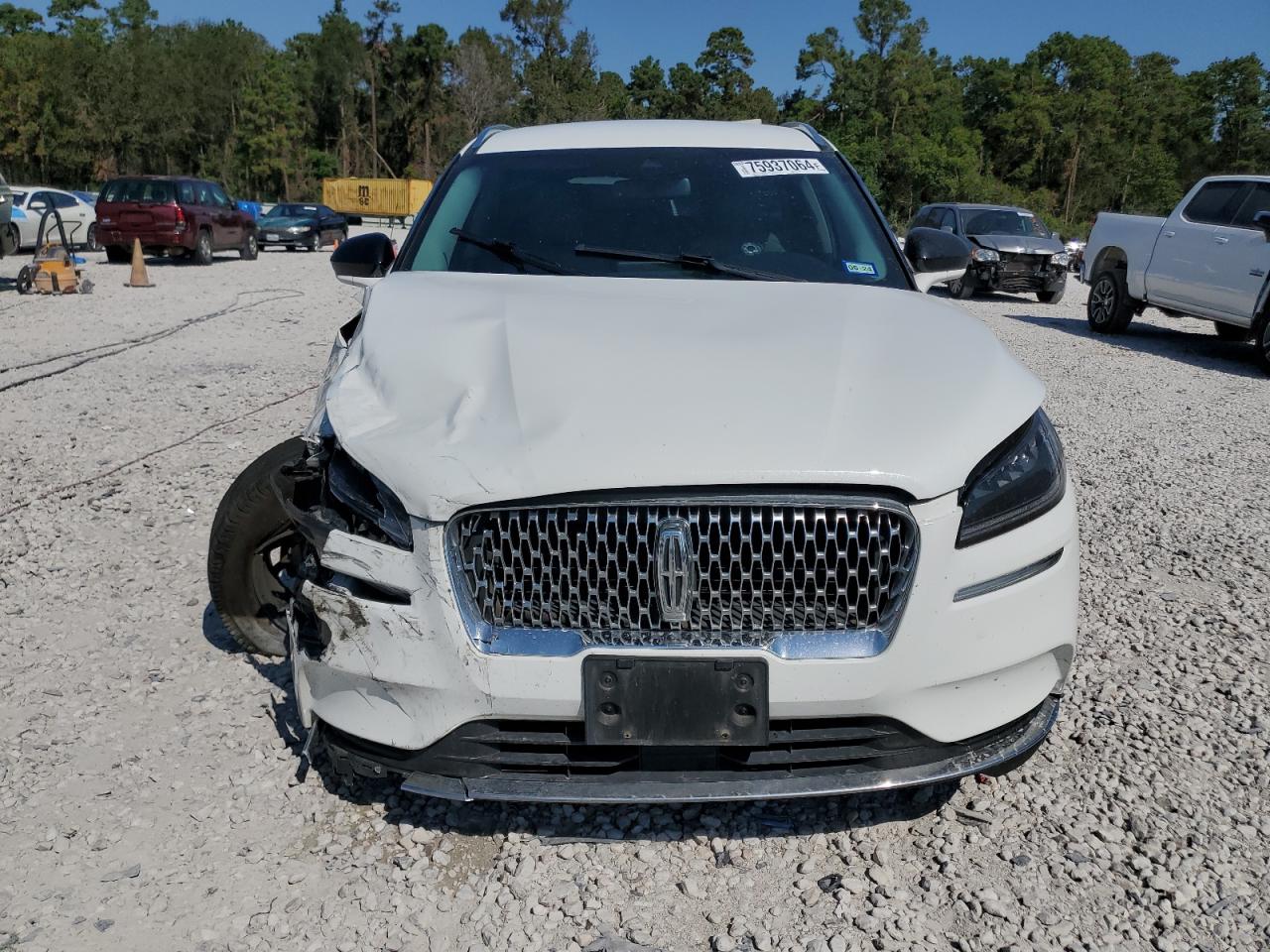 2022 Lincoln Corsair VIN 5LMCJ1C94NUL12437 Copart auction photo, side / front end damage thumbnail 5