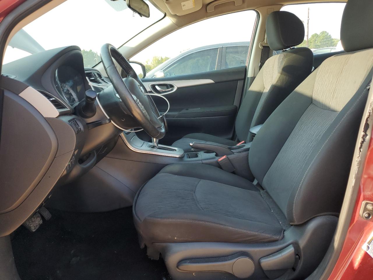 2015 Nissan Sentra VIN 3N1AB7APXFL668390 Copart auction photo, side / rear end damage thumbnail 7