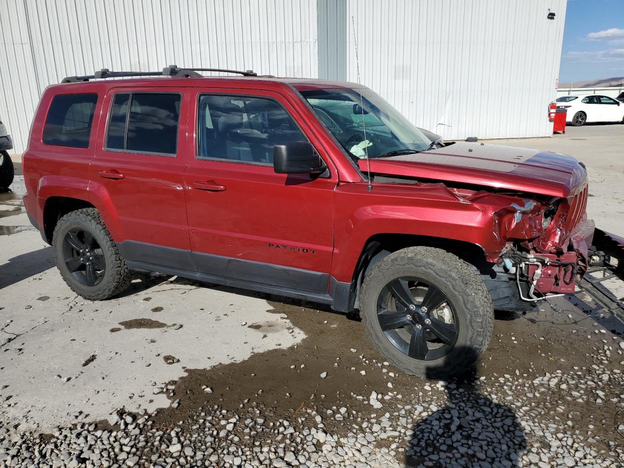 2015 Jeep Liberty (Patriot) VIN 1C4NJRBB1FD438842 Copart auction photo, front end damage thumbnail 4