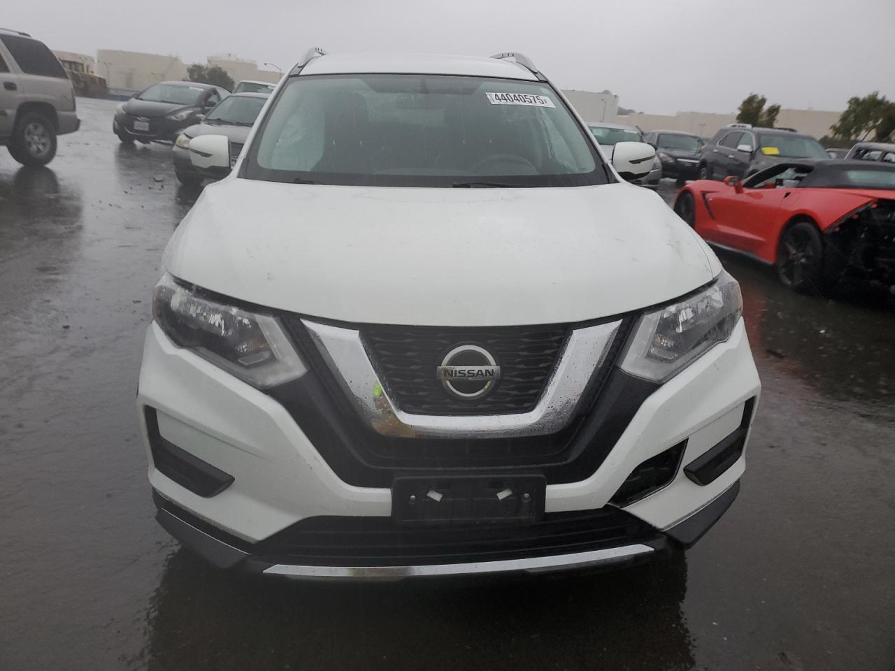 2018 Nissan Rogue VIN KNMAT2MT7JP586832 Copart auction photo, front end / rear end damage thumbnail 5