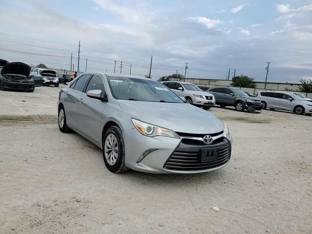 2016 Toyota Camry VIN 4T4BF1FK3GR580225 Copart auction photo, rear end / minor dent/scratches damage thumbnail 12
