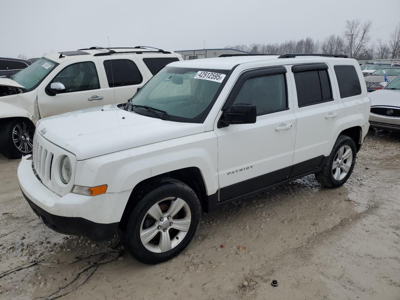 2017 Jeep Liberty (Patriot) VIN 1C4NJRBB3HD181492