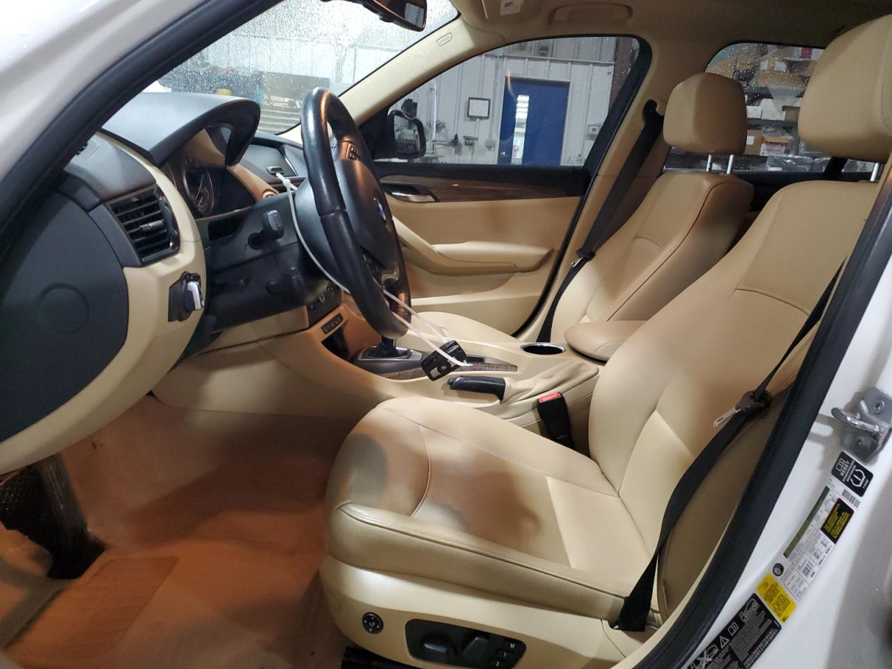2015 BMW X1 VIN WBAVL1C51FVY34247 Copart auction photo, rear end damage thumbnail 7