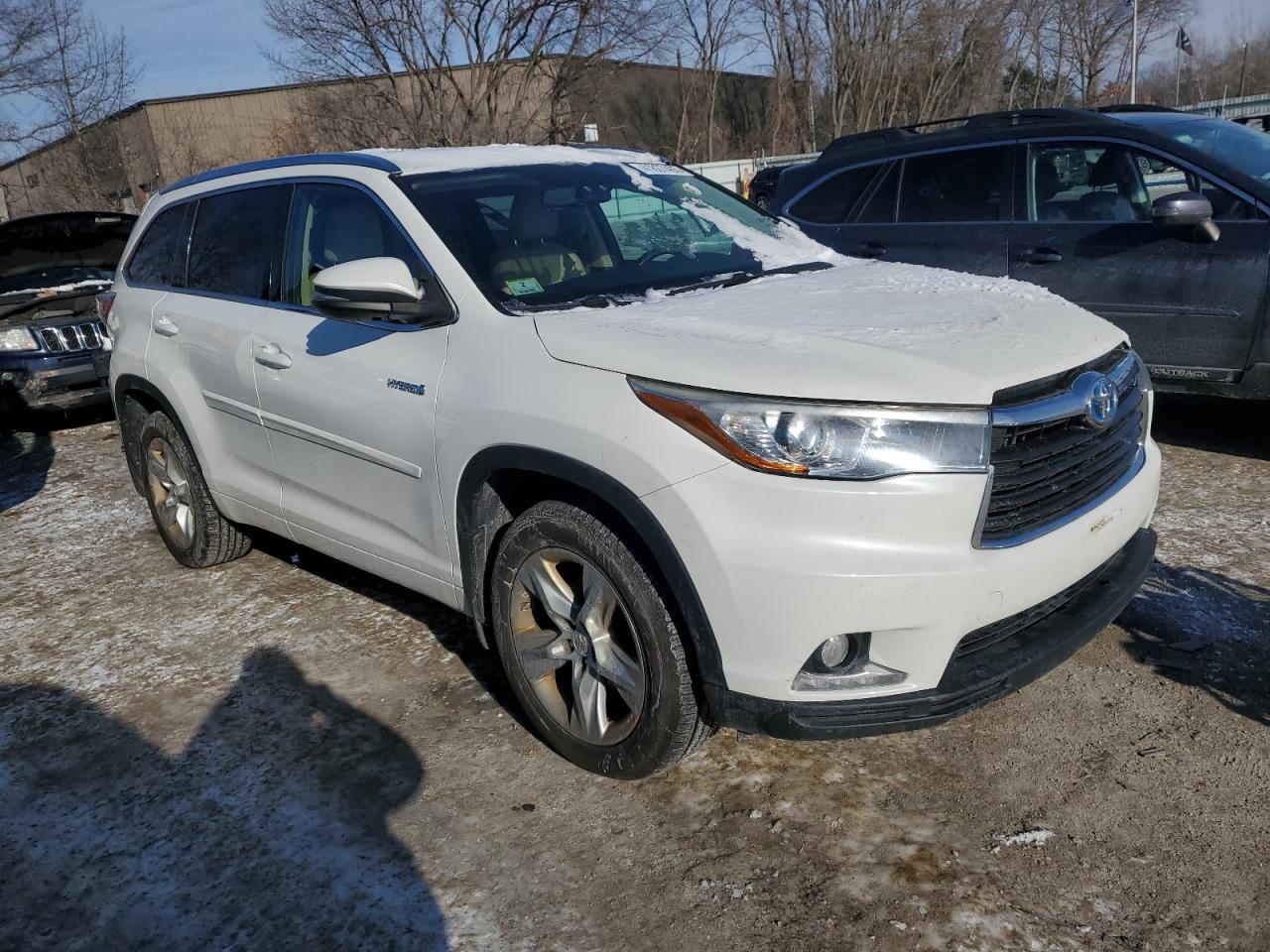 2015 Toyota Highlander VIN 5TDDCRFH2FS008875 Copart auction photo, side damage thumbnail 4