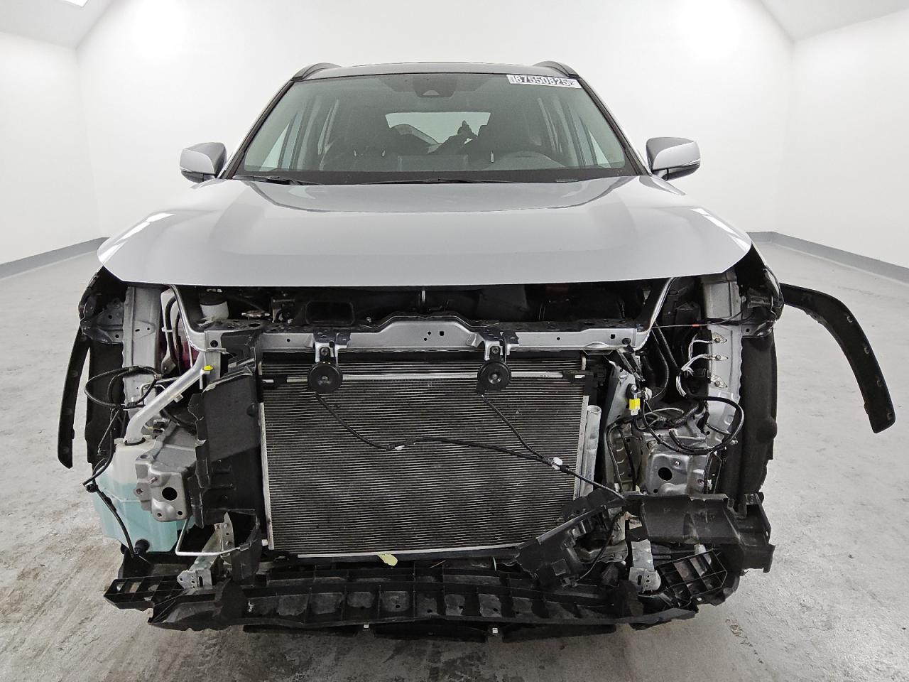 2024 Toyota RAV 4 VIN 2T3W1RFV3RC290551 Copart auction photo, front end / rear end damage thumbnail 5