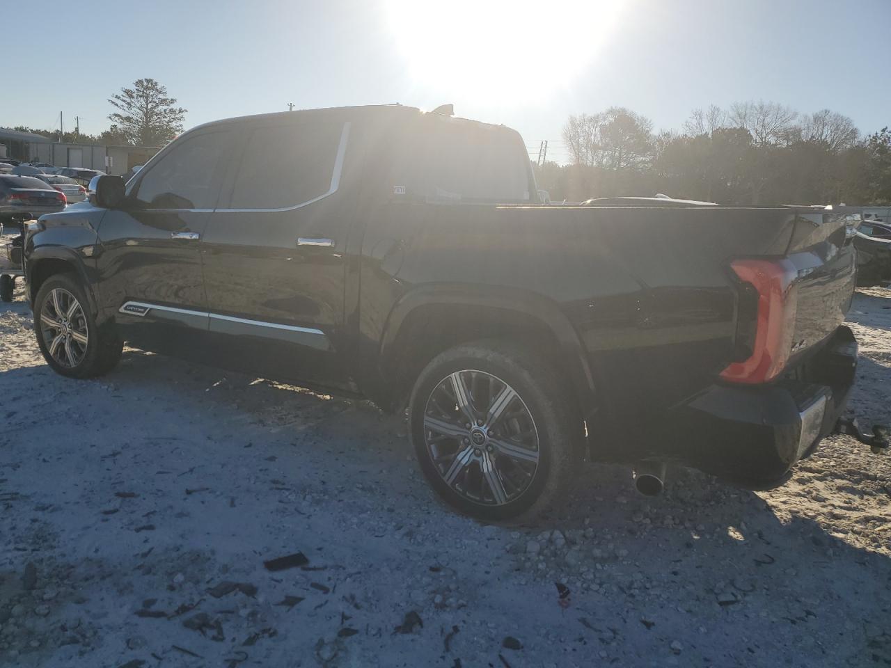 2023 Toyota Tundra VIN 5TFVC5DB0PX023978 Copart auction photo, minor dent/scratches damage thumbnail 2