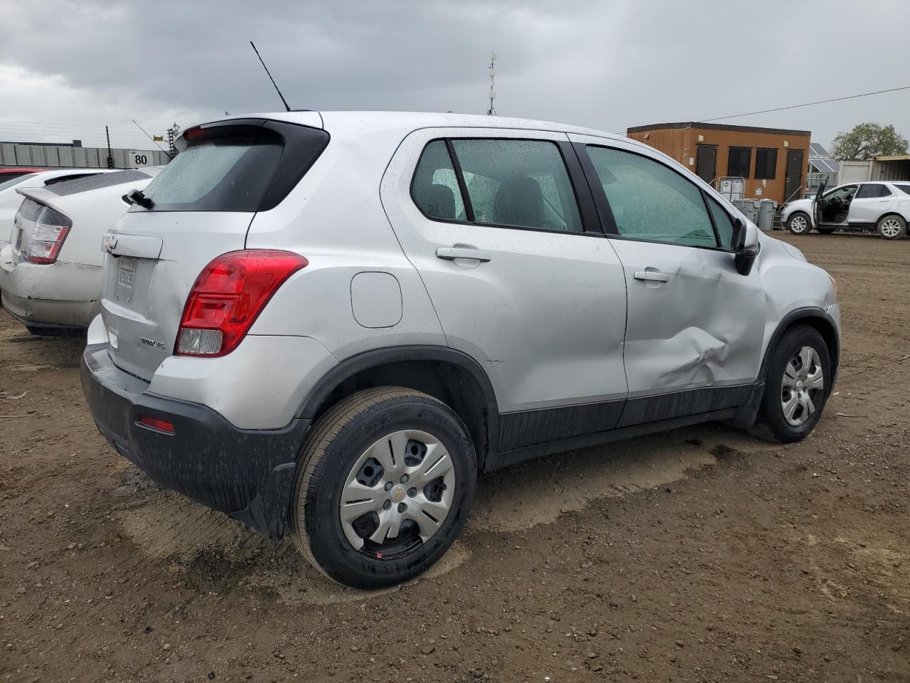 2015 Chevrolet Trax VIN 3GNCJKSB6FL243772 Copart auction photo, all over damage thumbnail 3