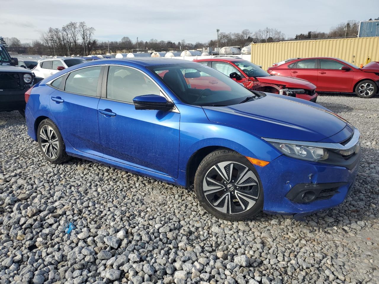 2018 Honda Civic VIN 2HGFC1F39JH641333 Copart auction photo, side / front end damage thumbnail 4