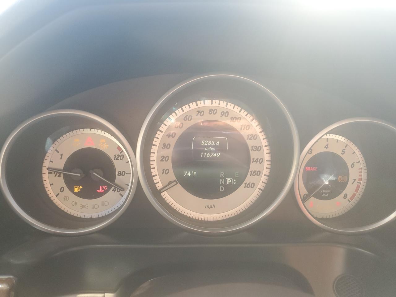 2015 Mercedes-Benz E-klasse VIN WDDHF5KB1FB155740 Copart auction photo, front end damage thumbnail 9